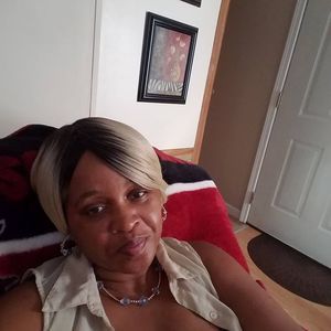 Meet your Posher, Sheila